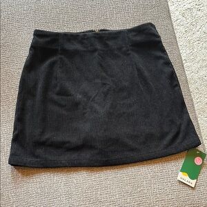 HALARA Black Mini Skirt